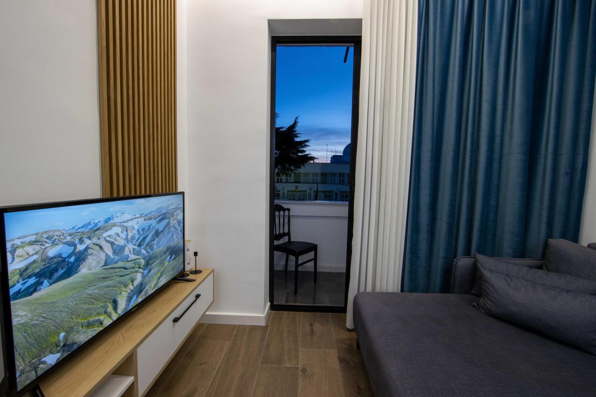 Niki'S Apartments Tirana Extérieur photo